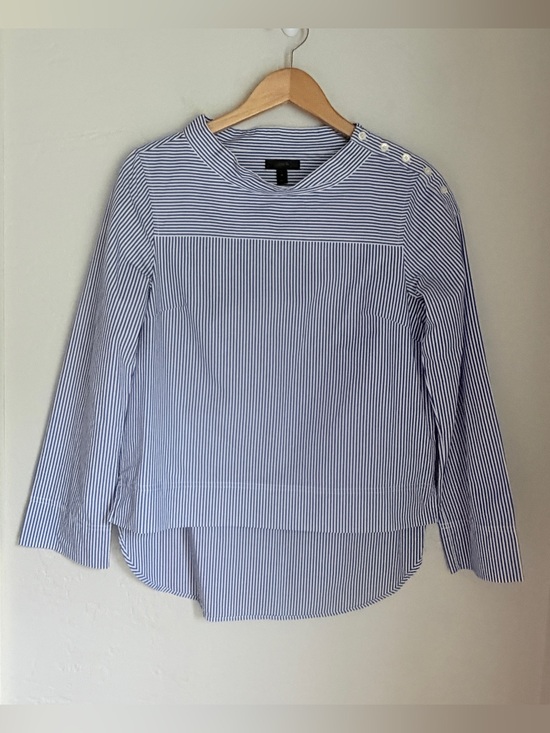 J. Crew Tops - J. Crew Top Women's Blue &‎ White Stripe  Funnelneck Top in Cotton Poplin Size 4